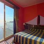 Plaza 4* Porto Azzurro