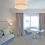 Plaza Ξενοδοχείο Porto Azzurro