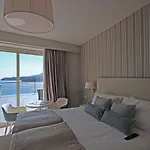 Plaza Porto Azzurro