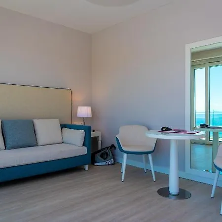 Plaza Hotel Porto Azzurro