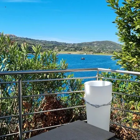 Plaza 4* Porto Azzurro